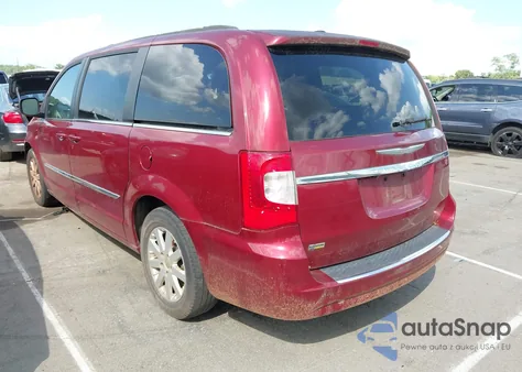 2014 Chrysler Town & Country Touring from USA, damaged, VIN 2C4RC1BG3ER314706